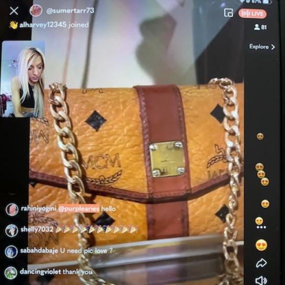 Like to be notified of when we go LIVE! DEALS!!  ☀️♥️ - Picture 3 of 4